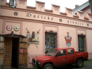 ダチツキー チェコ料理レストラン